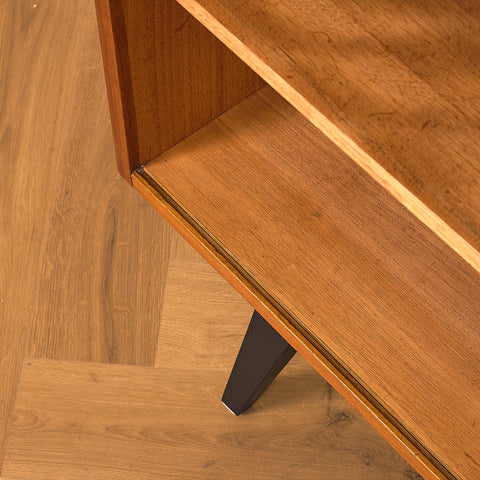 Svensk skänk i teak, modell 'London' från IKEA