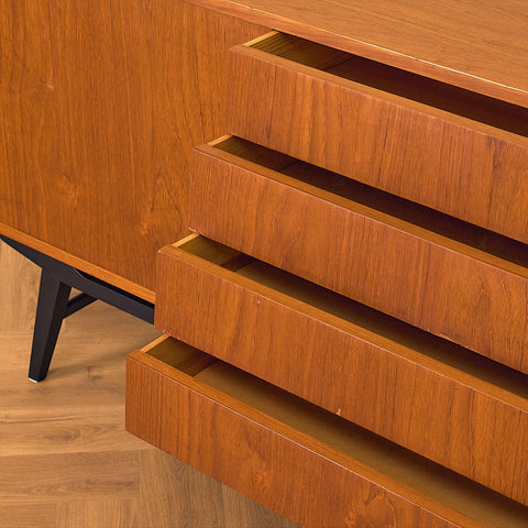 Svensk skänk i teak, modell 'London' från IKEA
