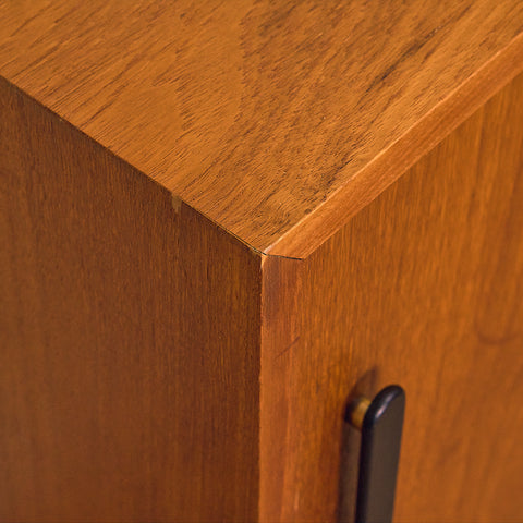 Svensk skänk i teak, modell 'London' från IKEA
