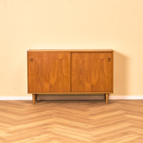 Dansk skänk i teak