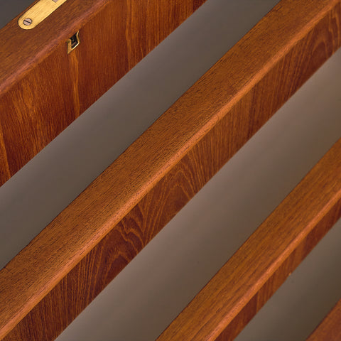 Danish chest of drawers in teak