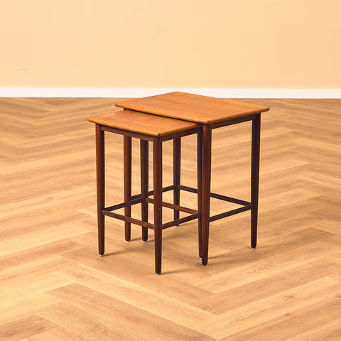 Danish set of nest of tables in teak and walnut