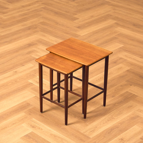 Danish set of nest of tables in teak and walnut