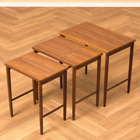 Swedish set of nest of tables in walnut by Opal möbler
