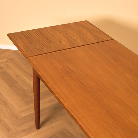 Danish rectangular dining table in teak