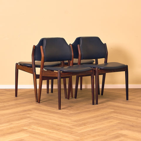Danish dining chairs in Santos rosewood by Arne Vodder for Sibast, model No. 62
