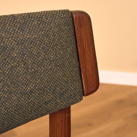 Danish dining chairs in teak, model 'Stol nr 4', by Thorsø Stole- och Møbelfabrik