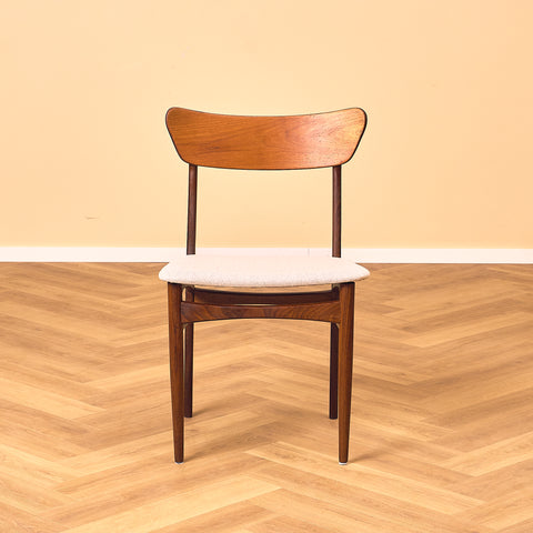 Danish set of 4 dining chairs in teak & walnut