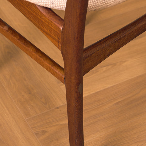Danish set of 4 dining chairs in teak & walnut