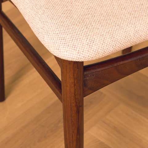 Danish set of 4 dining chairs in teak & walnut