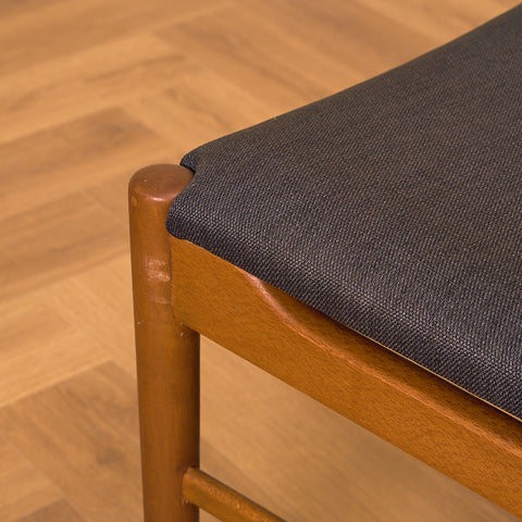 Danish set of 8 dining chairs "model 219" in teak & beech by Farstrup