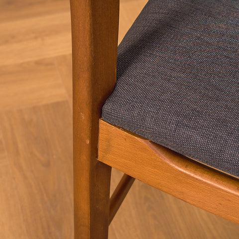 Danish set of 8 dining chairs "model 219" in teak & beech by Farstrup