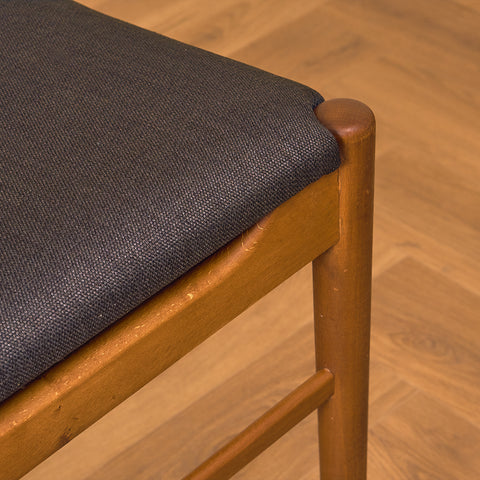 Danish set of 8 dining chairs "model 219" in teak & beech by Farstrup