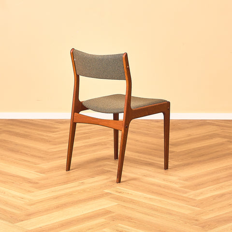 Danish dining chairs in teak by Johannes Andersen for Uldum Mobelfabrk