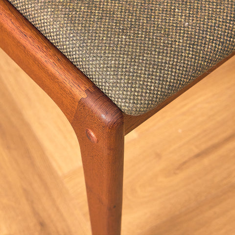 Danish dining chairs in teak by Johannes Andersen for Uldum Mobelfabrk