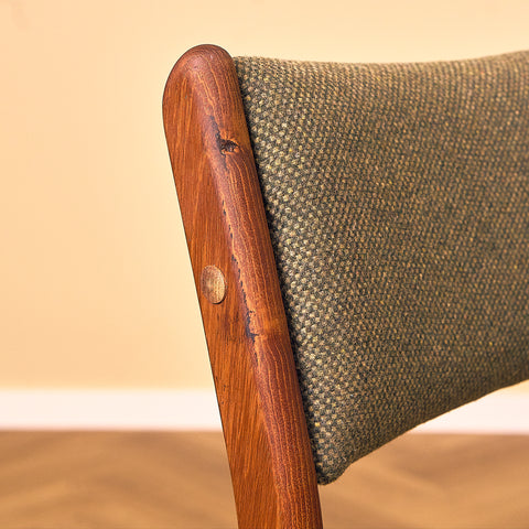 Danish dining chairs in teak by Johannes Andersen for Uldum Mobelfabrk