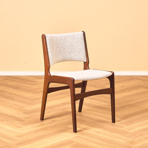 Danish dining chairs in walnut by Erik Buch, model 98