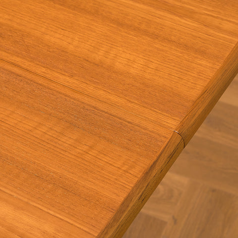 Danish oval dining table in teak, probably by Farstrup