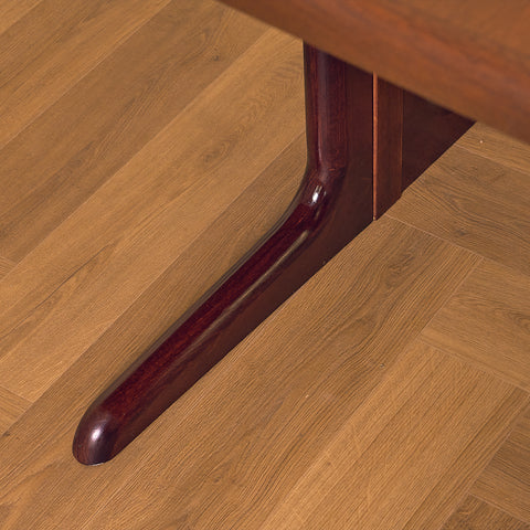 Danish oval dining table in mahogany by Skovby Møbelfabrik