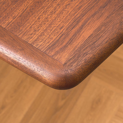 Danish oval dining table in Santos rosewood, probably by Farstrup