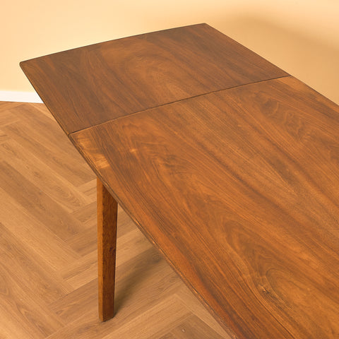 Mid-century dining table in oak and walnut