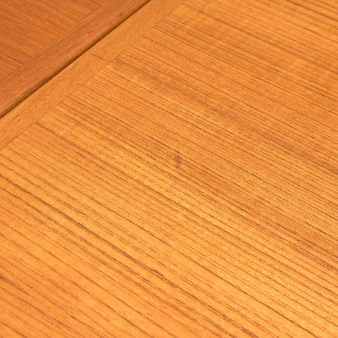 Danish dining table in teak