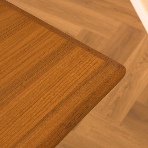 Danish dining table in teak
