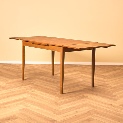 Danish dining table in teak and beech