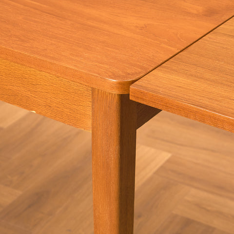 Danish dining table in teak and beech