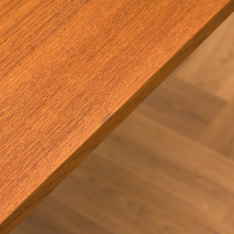Danish dining table in teak