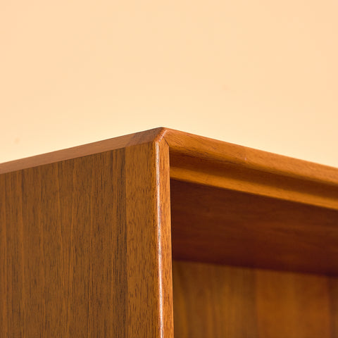 Swedish bookshelf in walnut by Bertil Fridhagen for Bodafors