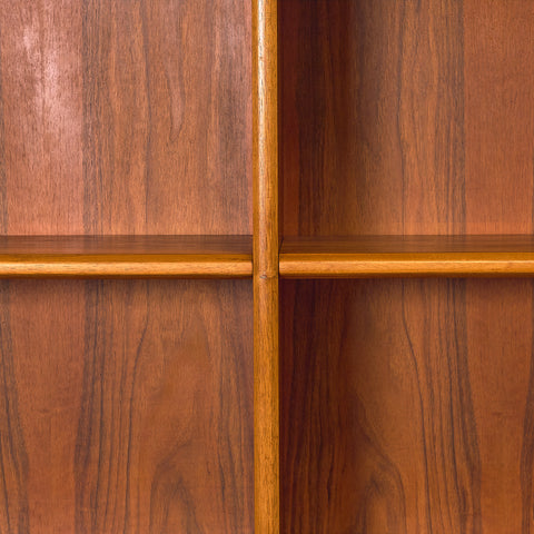 Swedish bookshelf in walnut by Bertil Fridhagen for Bodafors