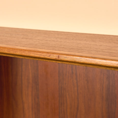 Swedish bookshelf in walnut by Bertil Fridhagen for Bodafors