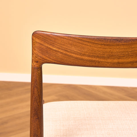 German set of 6 dining chairs in walnut by Lübke