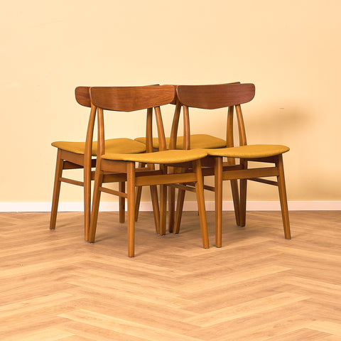 Danish dining chairs in teak & beech by Findahl Møbelfabrik, model 'Møsbol'
