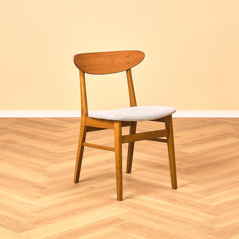 Dining chairs in teak & beech by Farstrup, model 210