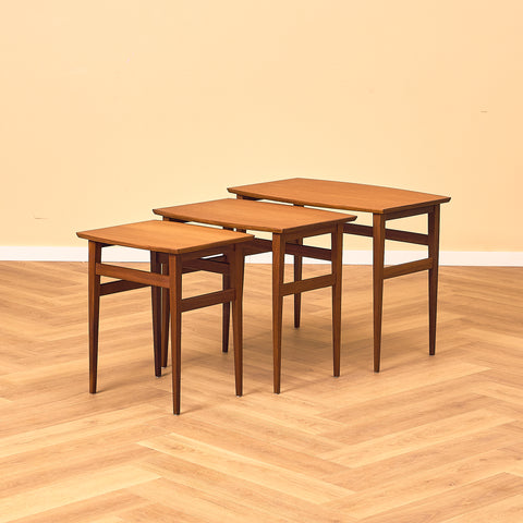 Danish set of nest of tables in teak and walnut