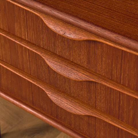 Danish corner cabinet in teak by Omann Jun Møbelfabrik
