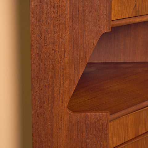 Danish corner cabinet in teak by Omann Jun Møbelfabrik