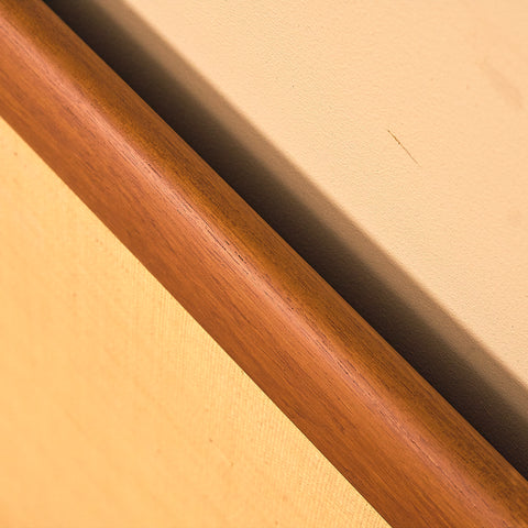 Mellansekelsk huvudgavel i teak
