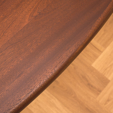 Danish dining table in mahogany by Skovby