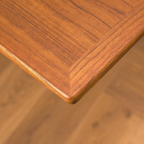 Danish dining table in teak