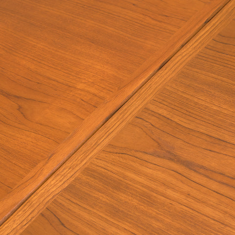 Danish dining table in teak