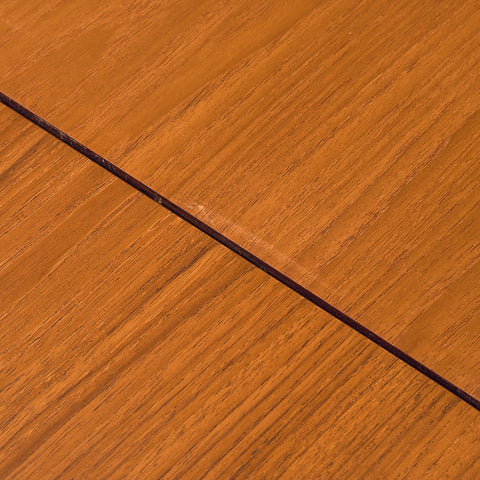 Danish dining table in teak
