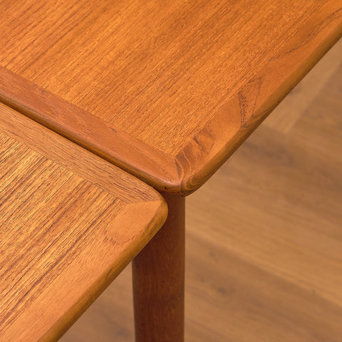 Danish dining table in teak by A/S H. Sigh & Søn, Spøttrup
