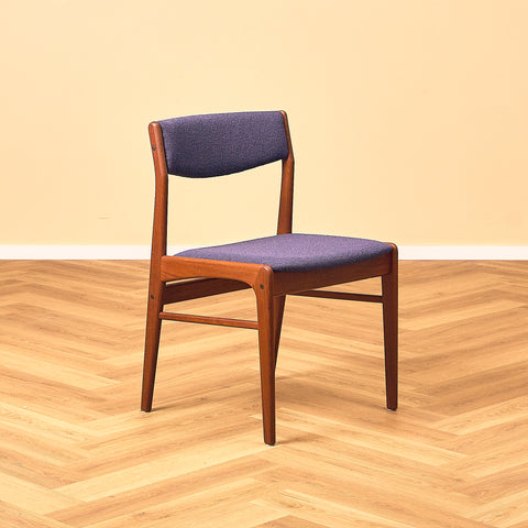 Danish dining chairs in teak by N&K Bungaard Rasmussen for Thorsø Møbelfabrik