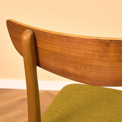 Danish dining chairs in teak & beech by Findahl Møbelfabrik, model 'Møsbol'