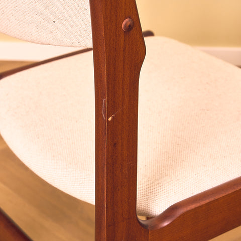 Danish set of 4 dining chairs in mahogany by Erik Buch for Nova Stolefabrik