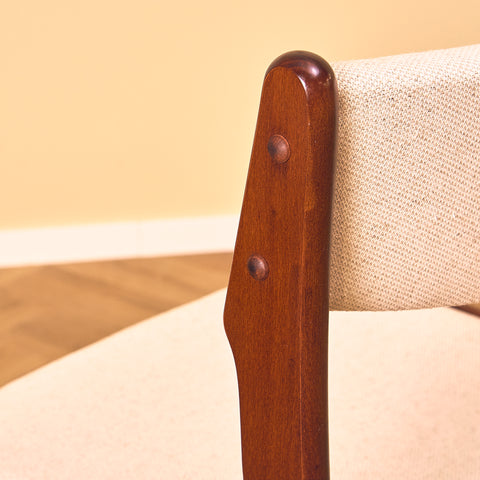 Danish set of 4 dining chairs in mahogany by Erik Buch for Nova Stolefabrik
