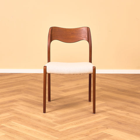Danish set of 4 dining chairs 'model 71' by Niels O. Møller for J.L. Moller